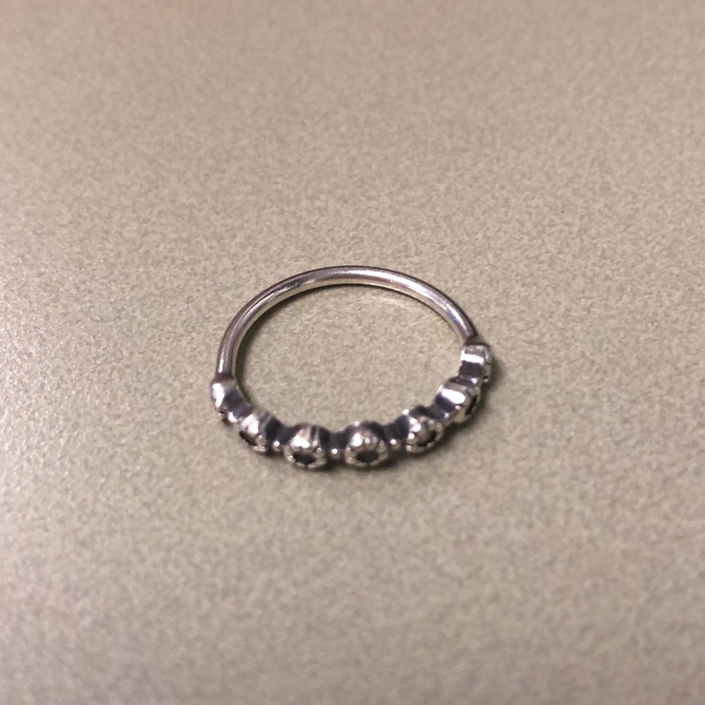 Ring - Picture 3 of 3